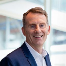 港股概念追踪 | 航运巨头纷纷上调运价!短期航运市场风险溢价上行或带来交易性机会(附概念股)